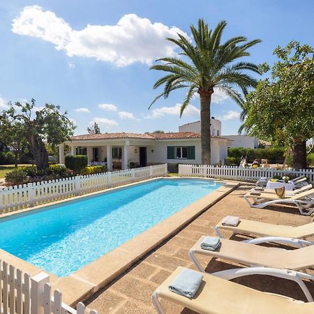Ideal House For Two Families With Pool And Barbecue Plamanyola Exteriér fotografie