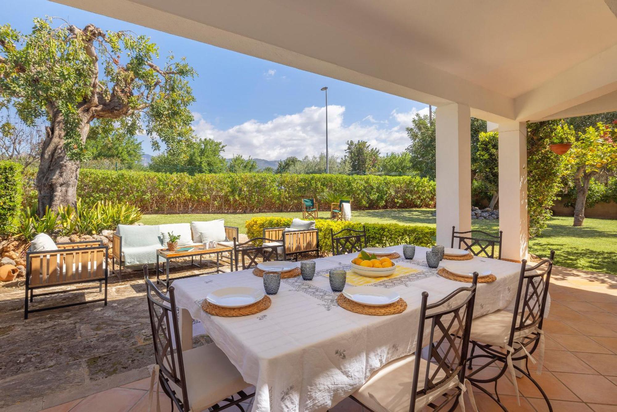 Ideal House For Two Families With Pool And Barbecue Plamanyola Exteriér fotografie